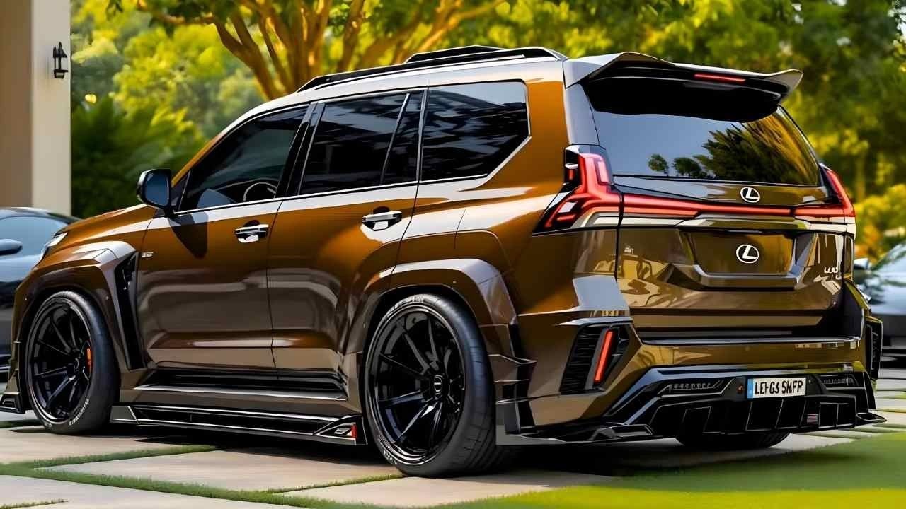 Lexus GX 550 Debuts With 410 HP, 14-Inch Display, and True Body-On-Frame Capability